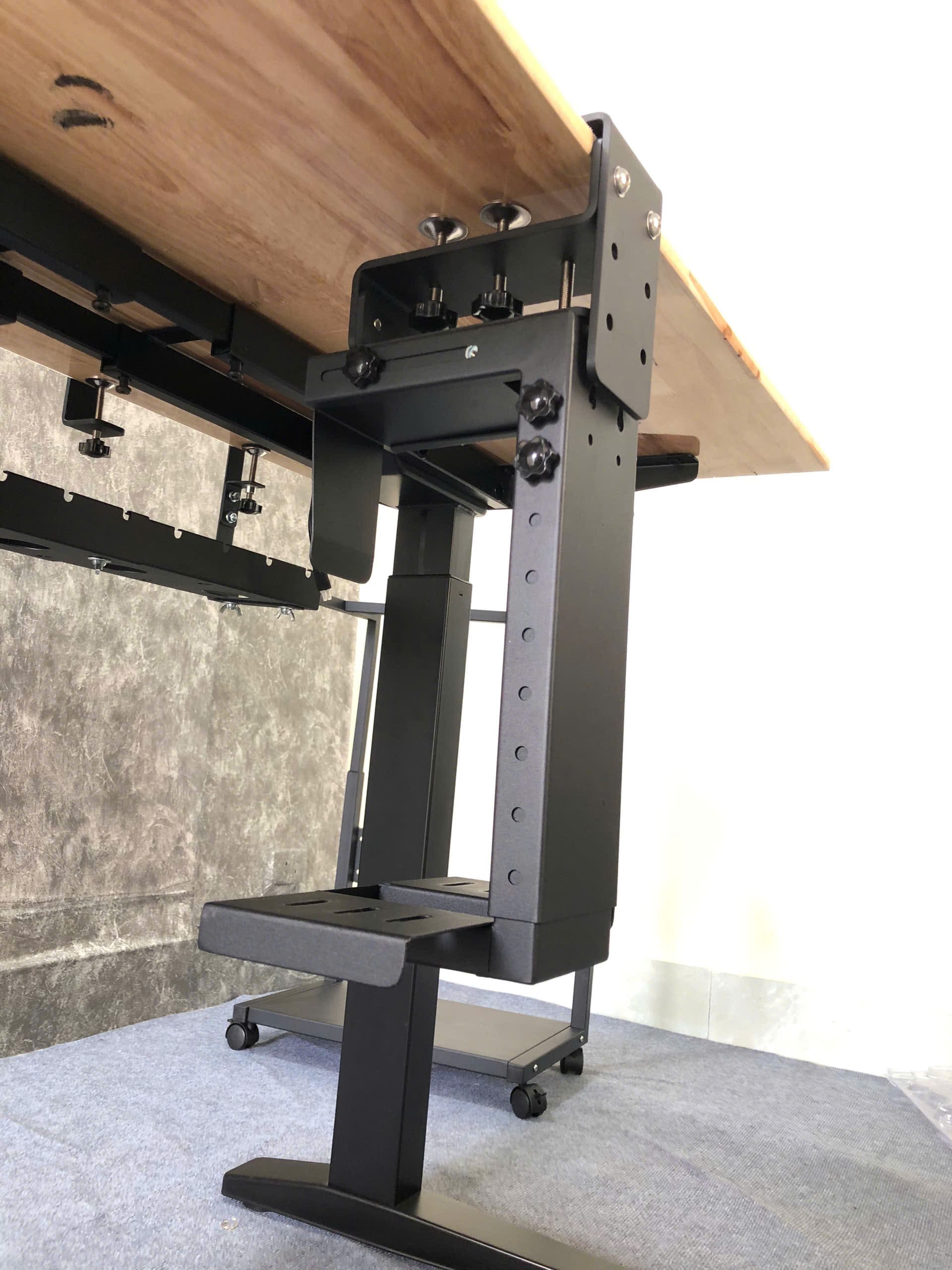 gia-treo-pc-gt02-pro-anco